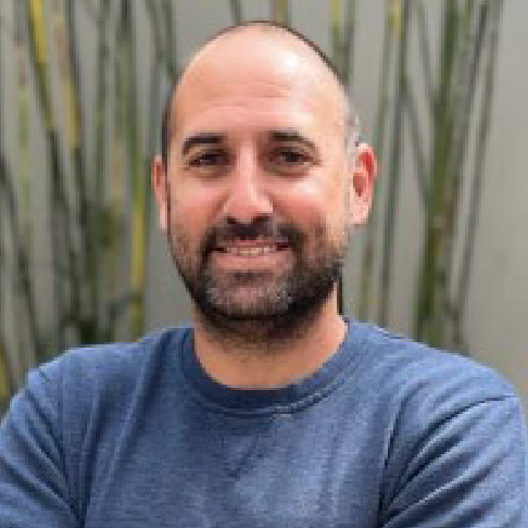 Mesa de trabajo 3 copia 7